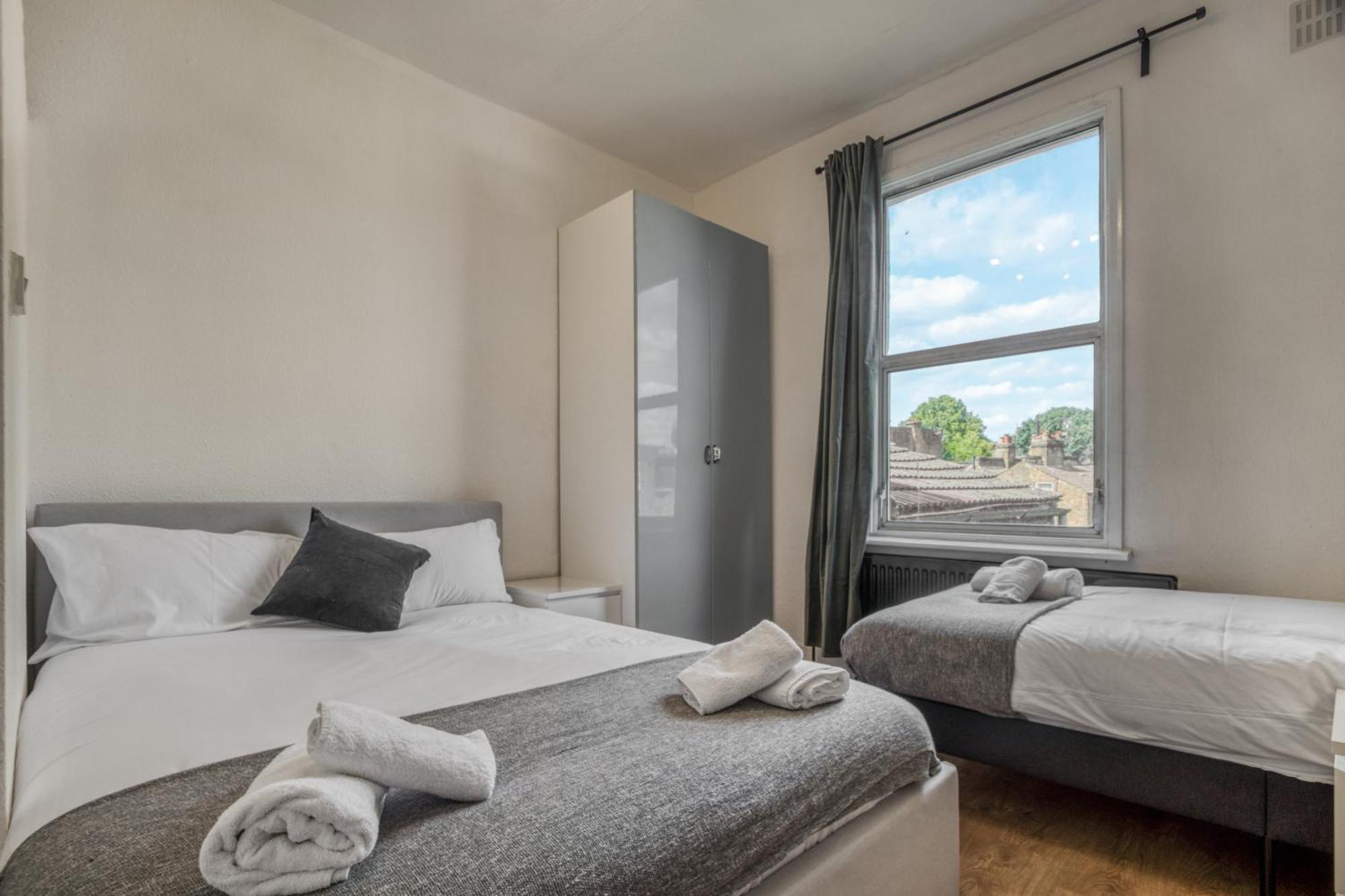 Appartamento 4 Bedroom Dalston